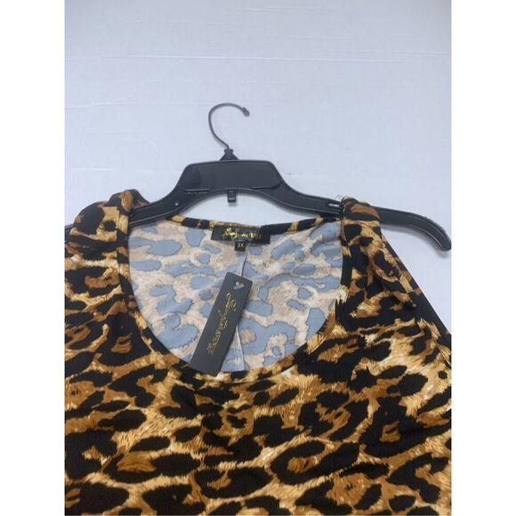 Cheetah Patterned Asymmetrical Hem Tank - Picture 6 of 8